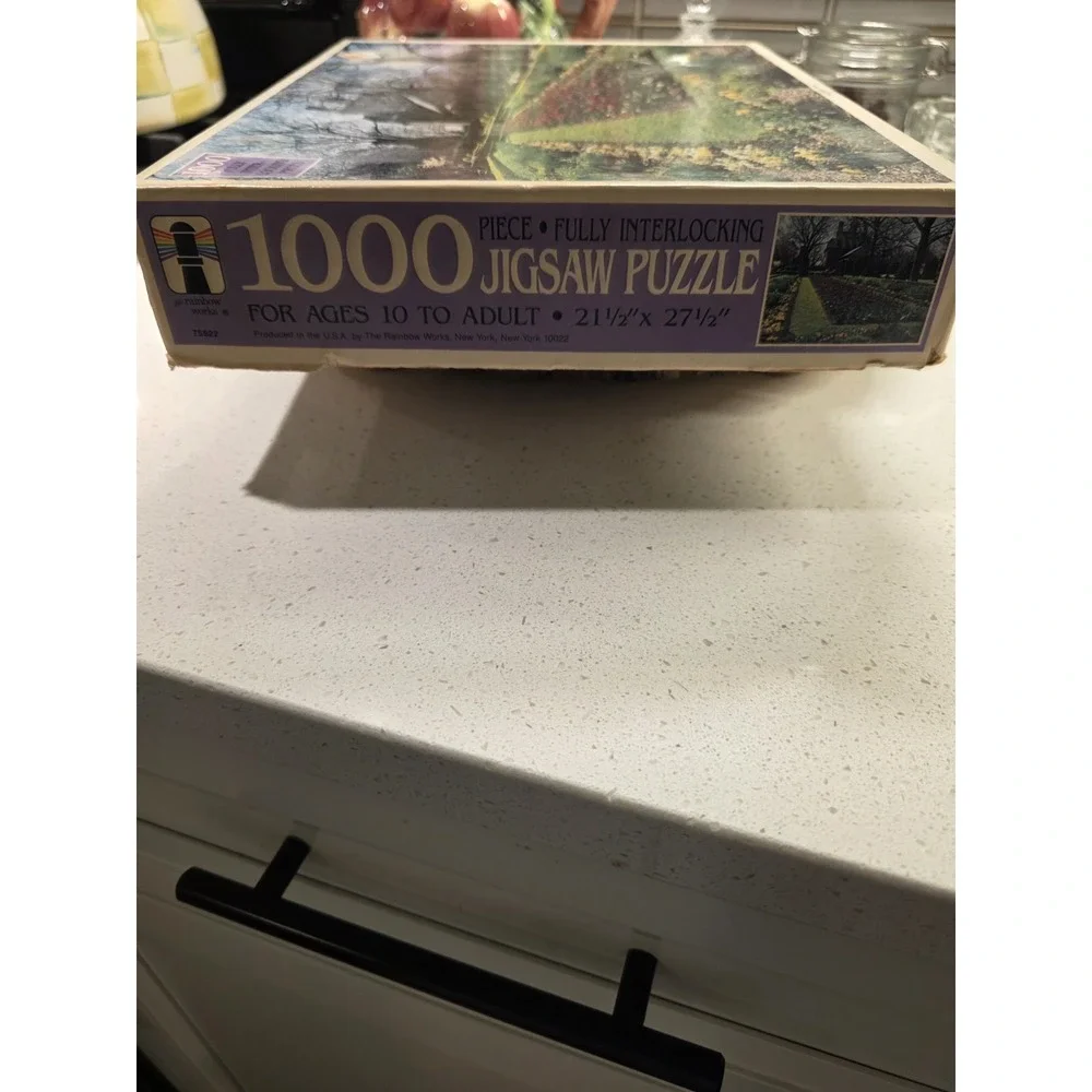 Vintage Williamsburg Virginia 1000 Piece Puzzle by Rainbow Works